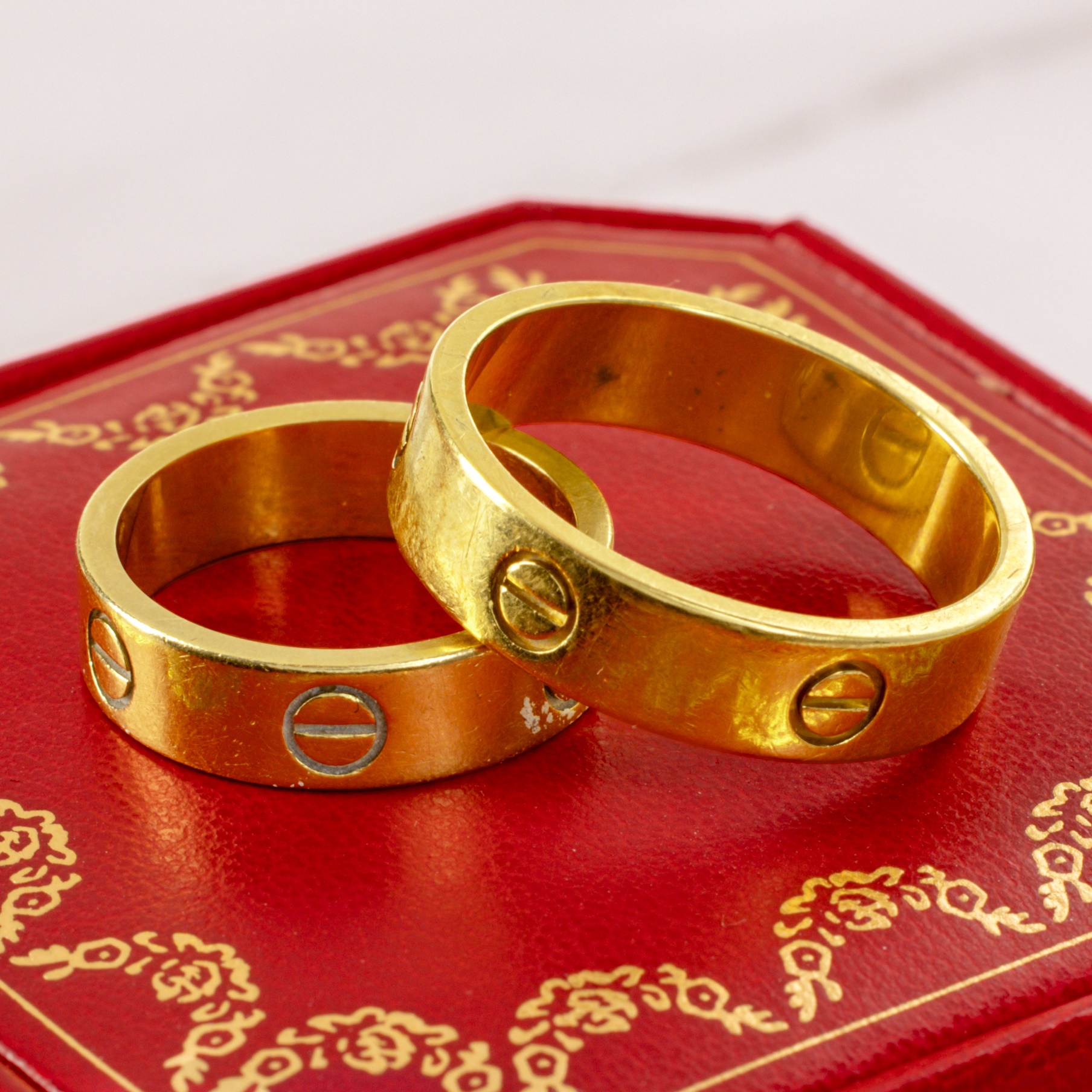 Luxury Jewellery | Contemporary Designer & Antique