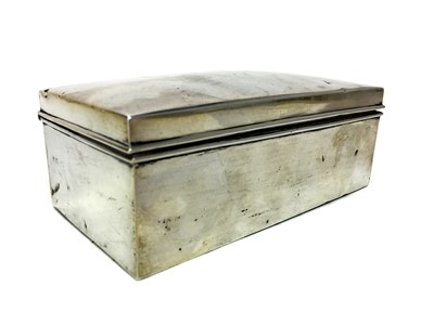 Lot 510 - A GEORGE V SILVER CIGARETTE BOX