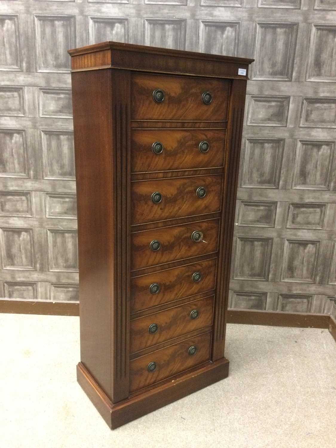 Lot 1318 - A SHOTGUN CABINET IN THE FORM OF A  MAHOGANY WELLINGTON CHEST