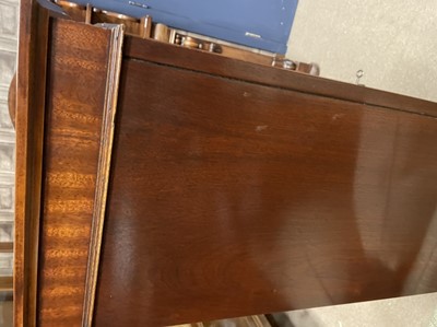 Lot 1318 - A SHOTGUN CABINET IN THE FORM OF A  MAHOGANY WELLINGTON CHEST