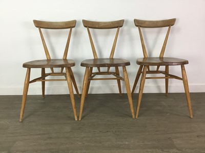 Lot 330 - LUCIAN ERCOLANI (ITALIAN, 1888-1976) FOR ERCOL, SET OF FIVE BEECH WINDSOR STACKING CHAIRS