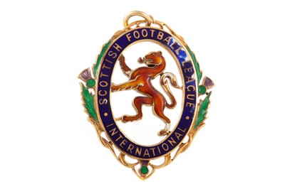Lot 1610 - RONNIE MCKINNON OF RANGERS F.C., HIS S.F.L. V F.L. GOLD MEDAL