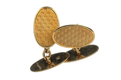 Lot 483 - PAIR OF GOLD CUFFLINKS