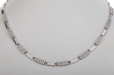 Lot 501 - CONTEMPORARY DIAMOND NECKLACE AND BRACELET SET