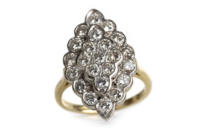 Lot 502 - DIAMOND CLUSTER RING