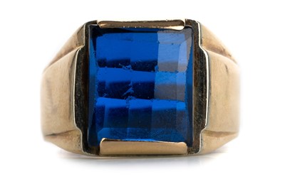 Lot 507 - BLUE PASTE RING