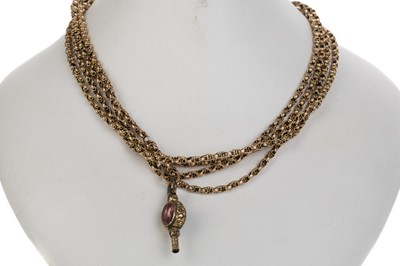 Lot 543 - VICTORIAN GUARD CHAIN