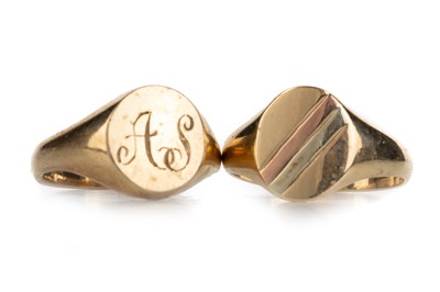 Lot 545 - TWO NINE CARAT GOLD SIGNET RINGS