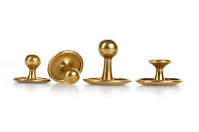 Lot 551 - FOUR COLLAR STUDS