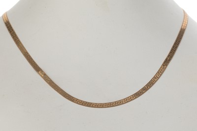 Lot 584 - NECKLACE