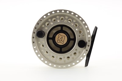 Lot 64 - HARDY OF ALNWICK 'MLA GOLD 325 LIMITED EDITION' FLY FISHING REEL