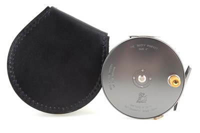 Lot 70 - HARDY OF ALNWICK 'THE BEEFY PERFECT' SIR IAN BOTHAM 2013 ASHES VICTORY FLY FISHING REEL