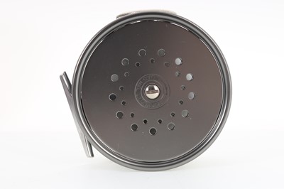 Lot 70 - HARDY OF ALNWICK 'THE BEEFY PERFECT' SIR IAN BOTHAM 2013 ASHES VICTORY FLY FISHING REEL