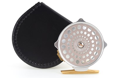 Lot 86 - HARDY OF ALNWICK 'THE BOUGLE' COMMEMORATIVE FLY FISHING REEL