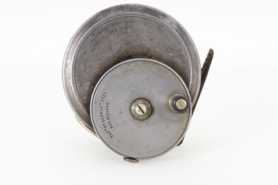 Lot 106 - VINTAGE HARDY OF ALNWICK 'THE ST. GEORGE' FLY FISHING REEL