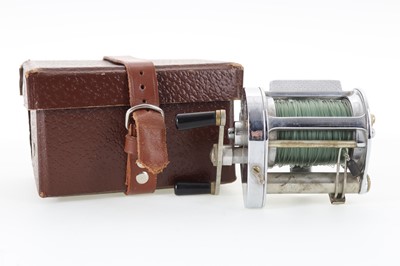 Lot 109 - VINTAGE HARDY OF ALNWICK 'ELAEX' MULTIPLIER REEL