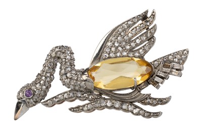 Lot 761 - SWAN BROOCH