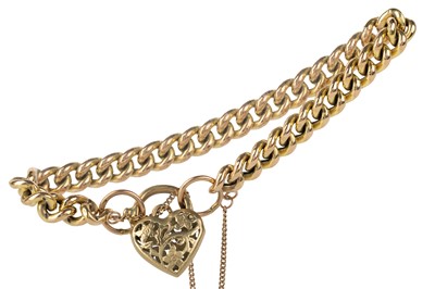 Lot 633 - GOLD BRACELET