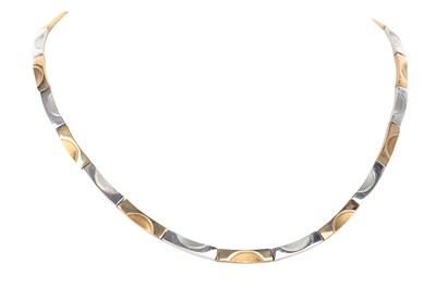 Lot 638 - GOLD BICOLOUR NECKLACE