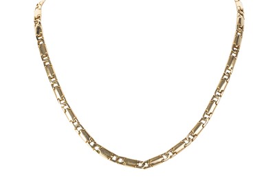 Lot 640 - GOLD NECKLACE