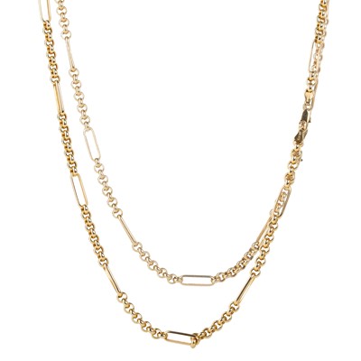 Lot 674 - NINE CARAT GOLD CHAIN