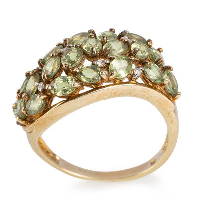 Lot 693 - GEM SET AND DIAMOND RING