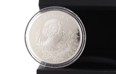 Lot 31 - ELIZABETH II ROYAL MINT FIVE OUNCE SILVER PROOF COIN