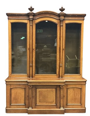 Lot 1179 - VICTORIAN TIGER OAK SECTIONAL BOOKCASE