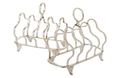 Lot 44 - PAIR OF GEORGE V SILVER TOAST RACKS