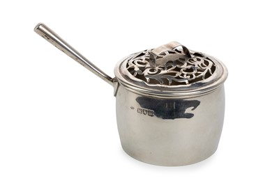 Lot 56 - EDWARD VII SILVER MINIATURE POT POURRI POT