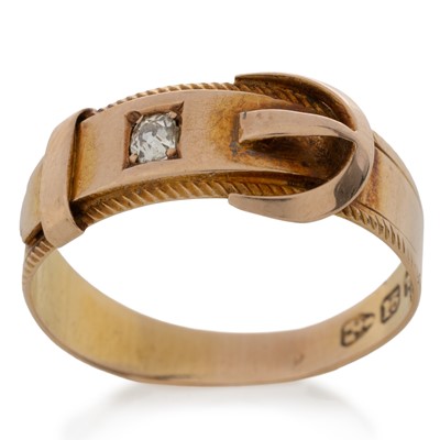 Lot 416 - GOLD BELT RING