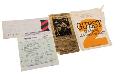 Lot 374 - ROD STEWART-COLLECTION OF CONCERT TICKETS & TOUR PASSES