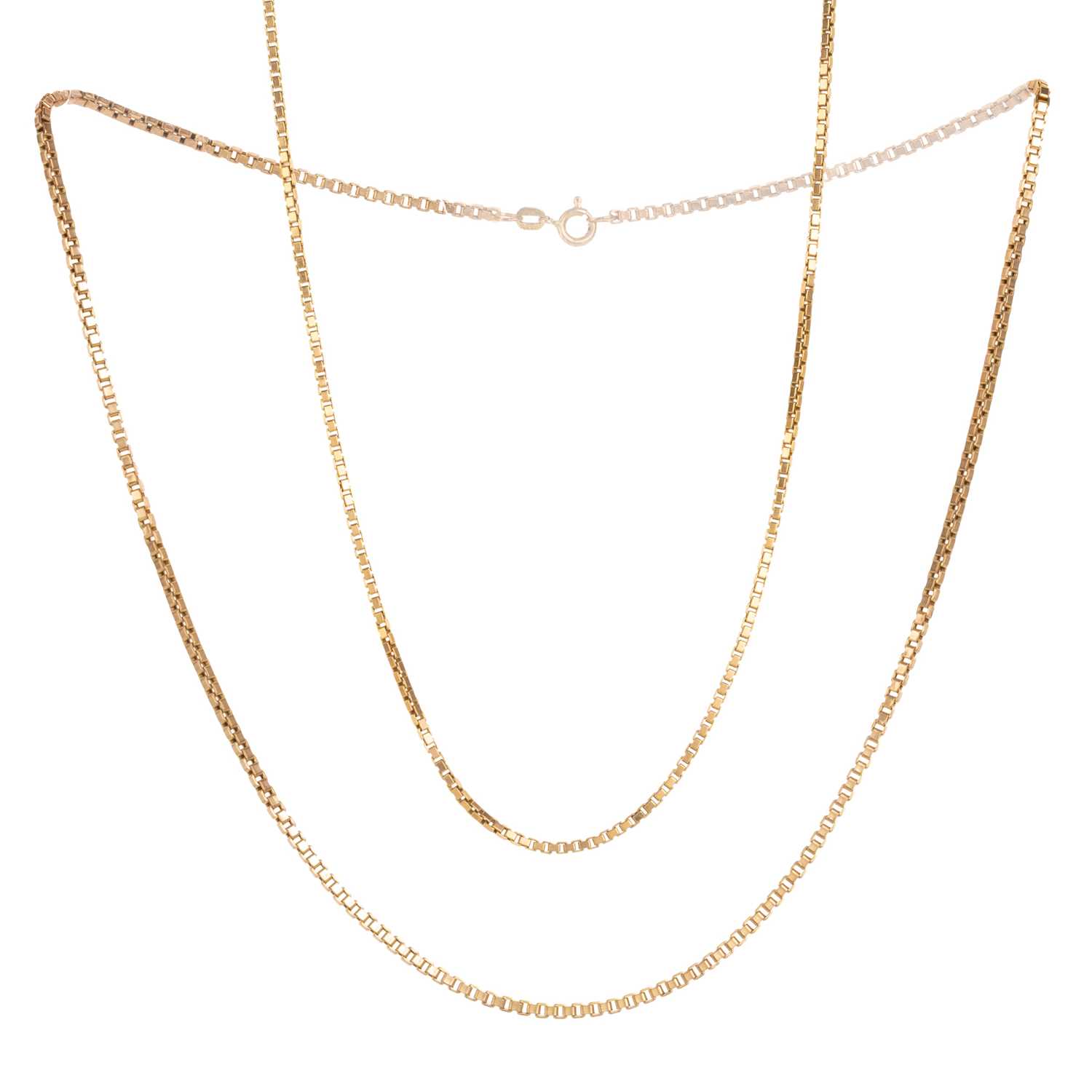 Lot 462 - TWO GOLD BOX CHAINS