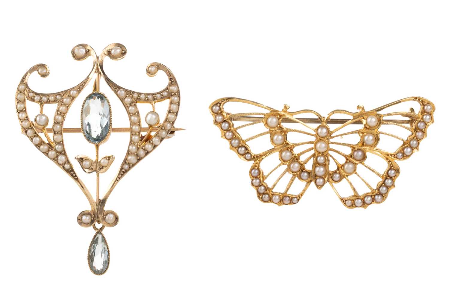 Lot 471 - EDWARDIAN HOLBEIN PENDANT