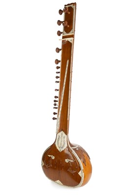 Lot 847 - INDIAN SITAR