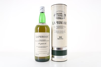 Lot LAPHROAIG 10 YEAR OLD PRE-ROYAL WARRANT 1L