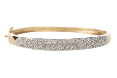 Lot 509 - DIAMOND BANGLE