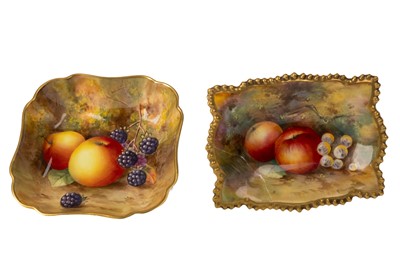 Lot 1377 - TWO ROYAL WORCESTER DISHES