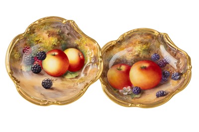 Lot 1378 - PAIR OF ROYAL WORCESTER DISHES