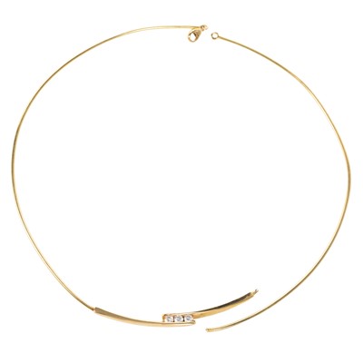 Lot 536 - DIAMOND NECKLACE