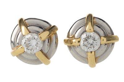 Lot 543 - PAIR OF DIAMOND STUD EARRINGS