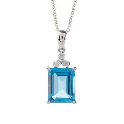 Lot 571 - TOPAZ NECKLACE AND PAIR OF EARRINGS