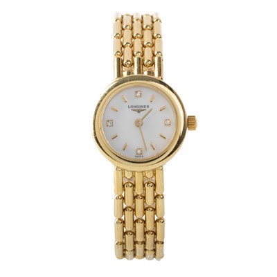 Lot 820 - LONGINES