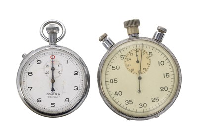 Lot 851 - OMEGA STOP WATCH