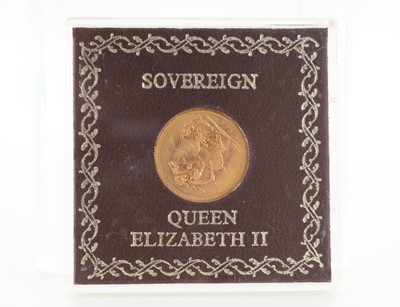 Lot 72 - ELIZABETH II GOLD SOVEREIGN