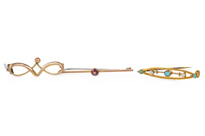 Lot 664 - THREE GOLD BAR BROOCHES