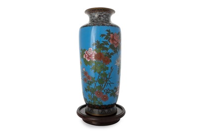 Lot 834 - CHINESE CLOISONNÉ VASE