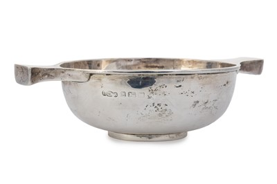 Lot 88 - GEORGE V SILVER QUAICH