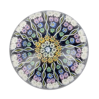 Lot 1420 - PERTHSHIRE GLASS PAPERWEIGHT