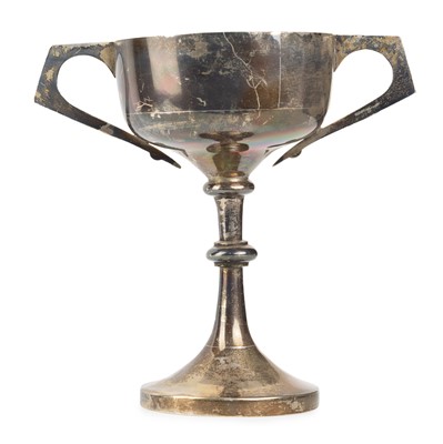 Lot 835 - CHINESE SILVER TROPHY